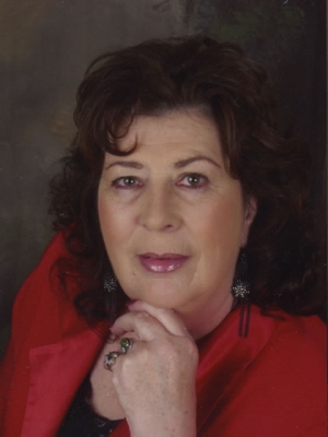 Agent Photo - Frances Porter